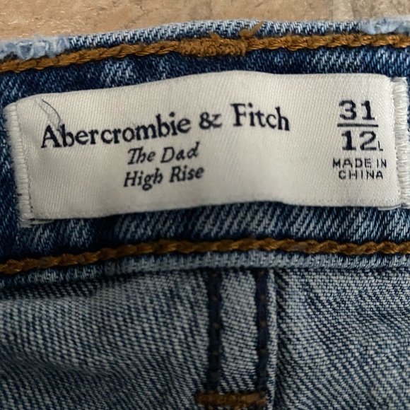 OG ABERCROMBIE AND FITCH “THE DAD HIGH RISE JEAN” - Picture 5 of 5
